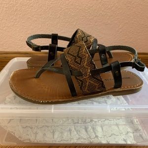Mossimo Supply Co Print Sandals